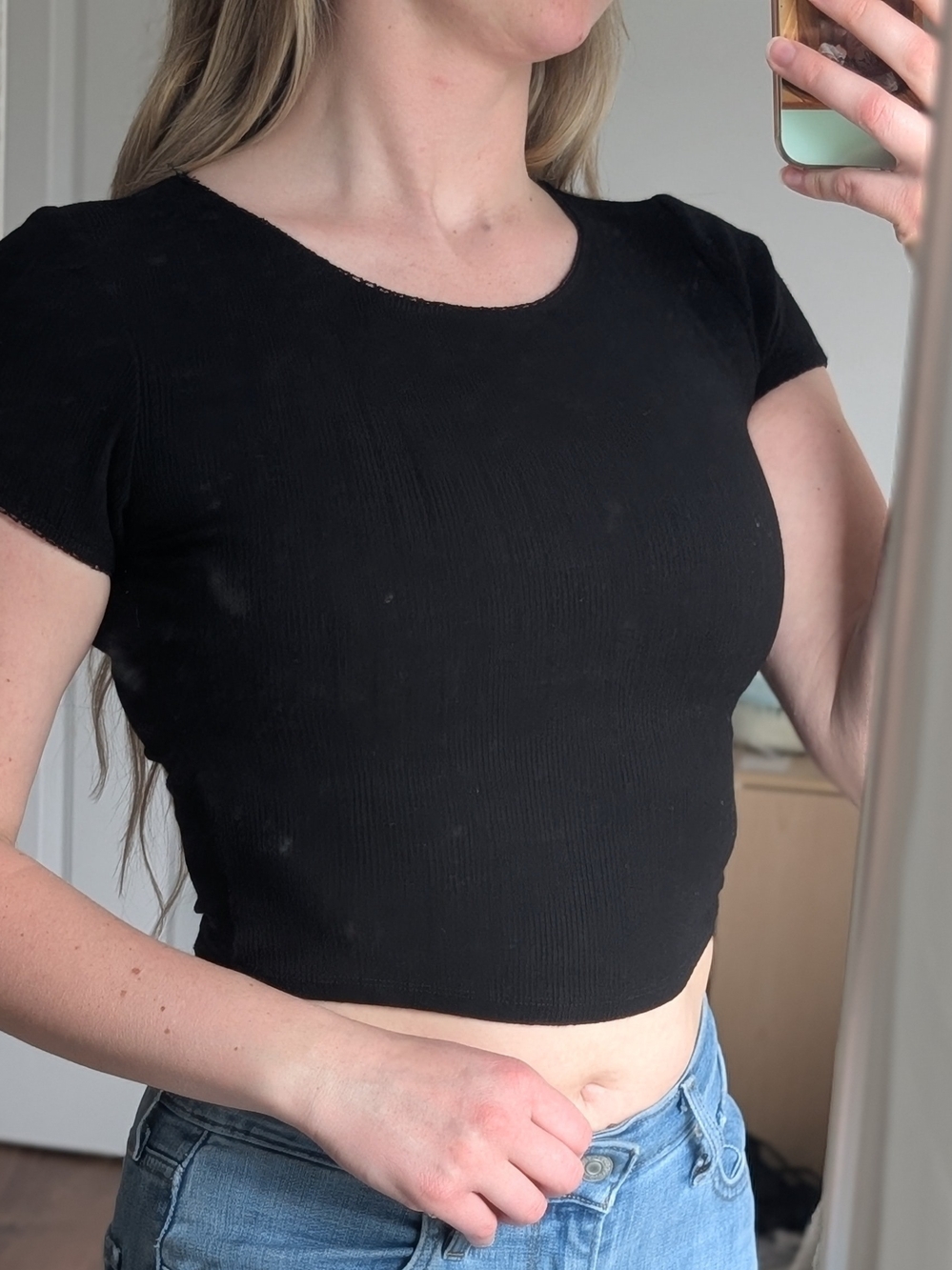Bozzolo Black Ribbed Short Sleeve Crop Top
